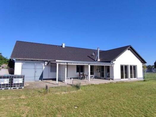 Einfamilienhaus zum Kauf 799.000 € 6 Zimmer 192 m² 1.105 m² Grundstück Euerbach 97502