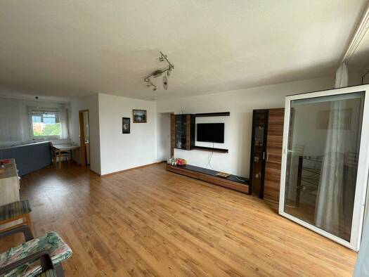 Wohnung zum Kauf 170.000 € 3 Zimmer 81 m² 6. Geschoss frei ab 01.08.2026 Bergl Schweinfurt 97424