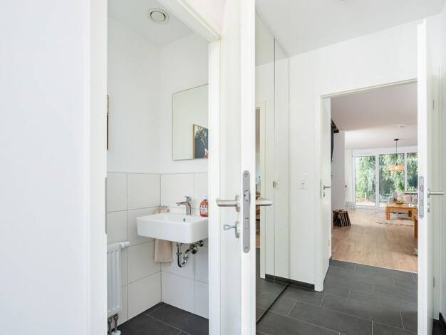 Reihenendhaus zur Miete - Erstbezug 2.199 € 5 Zimmer 141 m² 194 m² Grundstück Kaaden-Ring 46 Mahlsdorf Berlin 12623