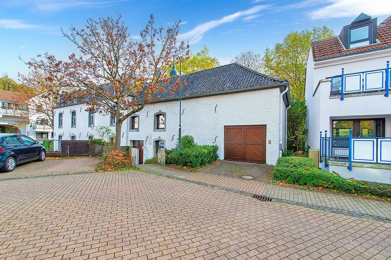 Doppelhaushälfte zum Kauf 399.900 € 3 Zimmer 84,3 m²<br/>Wohnfläche 350 m²<br/>Grundstück Laurensberg Aachen 52074