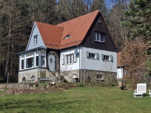 Einfamilienhaus zum Kauf 499.000 € 7 Zimmer 167,8 m² 6.378 m² Grundstück frei ab sofort Kurort Berggießhübel Bad Gottleuba-Berggießhübel 01816