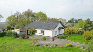 Einfamilienhaus zum Kauf provisionsfrei 399.000 € 6 Zimmer 200 m² 5.309 m² Grundstück Scharrel-Langhorst Saterland / Scharrel (Oldenburg) 26683