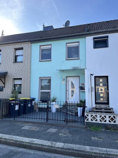 Reihenmittelhaus zum Kauf 249.000 € 4 Zimmer 75,2 m² 148 m² Grundstück frei ab 01.01.2026 Hochstraß Moers 47443