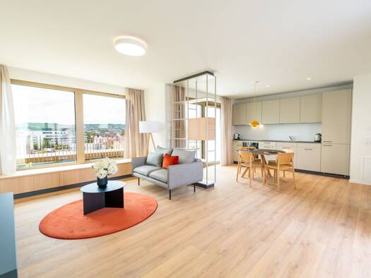 Maisonette zur Miete 2.040 € 2 Zimmer 76 m² 4. Geschoss frei ab sofort Lenore-Volz-Straße 11 Bad Cannstatt Stuttgart 70372