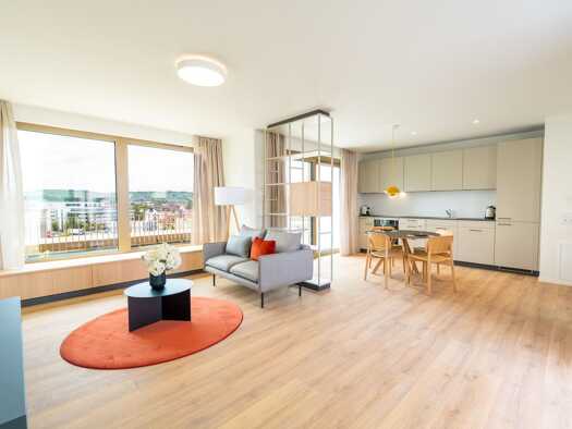 Maisonette zur Miete 1.940 € 2 Zimmer 76 m² frei ab sofort Bad Cannstatt Bad Cannstatt 70372