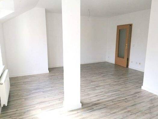 Wohnung zur Miete 420 € 3 Zimmer 84,5 m² 4. Geschoss Leonhardtstraße 31 Kaßberg Kaßberg 09112