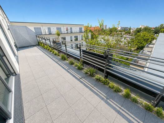 Wohnung zur Miete 2.100 € 2 Zimmer 80 m² 6. Geschoss frei ab 01.09.2026 Wilmersdorf Charlottenburg-Wilmersdorf 10707