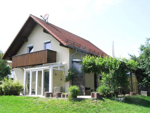 Einfamilienhaus zum Kauf 540.000 € 5 Zimmer 133 m² 671 m² Grundstück frei ab sofort Altfraunhofen 84169