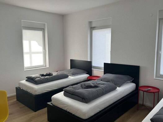 Studio zur Miete Wohnen auf Zeit 690 € 1 Zimmer 21 m² frei ab sofort Rüderner Straße 0 Obertürkheim Stuttgart Obertürkheim, 70329