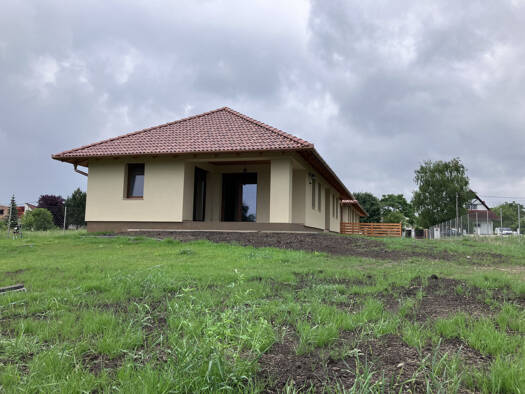 Einfamilienhaus zum Kauf 277.000 € 4 Zimmer 106 m² 700 m² Grundstück frei ab sofort Zamárdi 8621