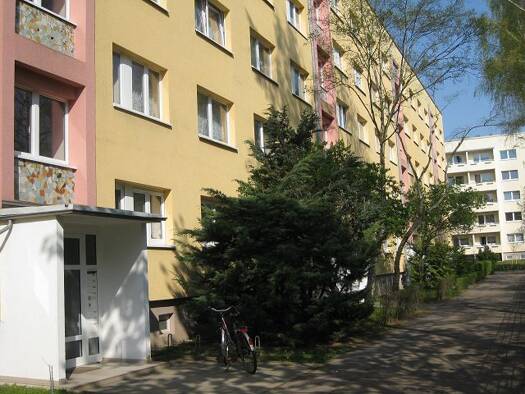 Wohnung zur Miete 196 € 1 Zimmer 25,1 m² 2. Geschoss Krummacherring 20 Bernburg Bernburg 06406