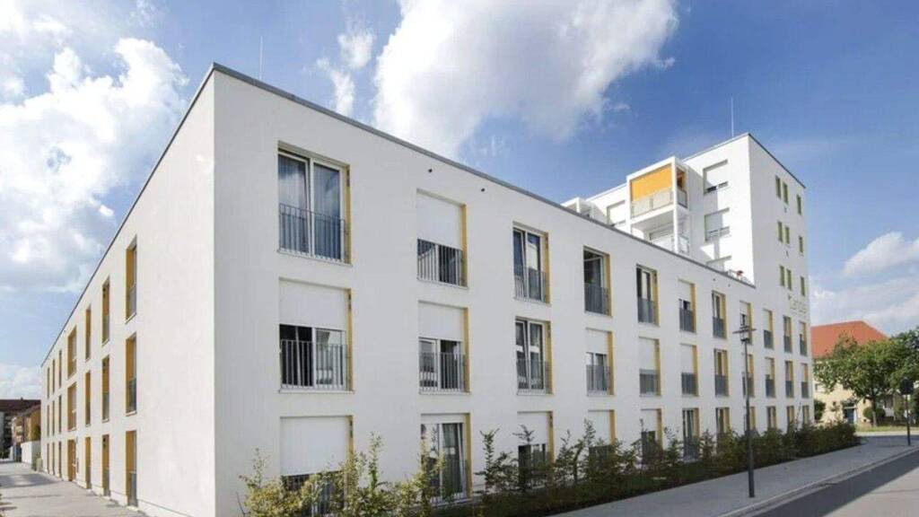 Studio zum Kauf 165.000 € 1 Zimmer 51,4 m² 2. Geschoss Straubinger Straße 16 Ostenviertel Regensburg 93055
