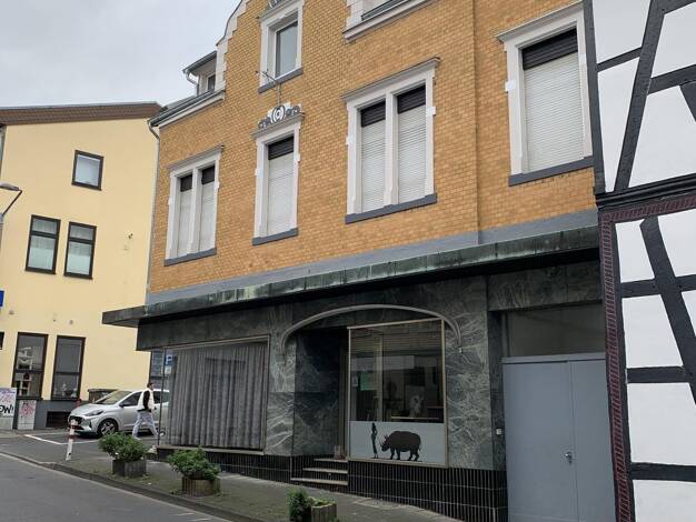 Mehrfamilienhaus zum Kauf 428.000 € 10 Zimmer 175,3 m² 294 m² Grundstück Oberdollendorf Königswinter 53639