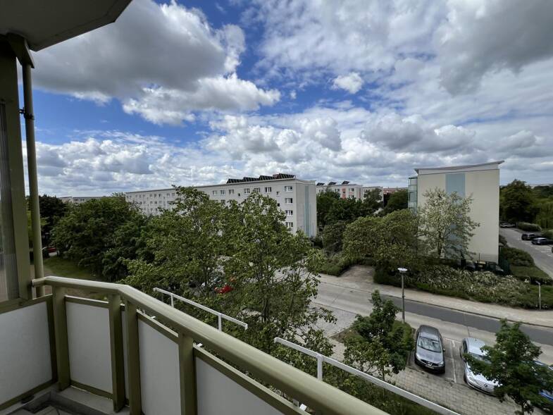 Wohnung zur Miete 500 € 4 Zimmer 75,7 m² 3. Geschoss Friedrich-List-Straße 38 Wohnkomplex 6 Eisenhüttenstadt 15890