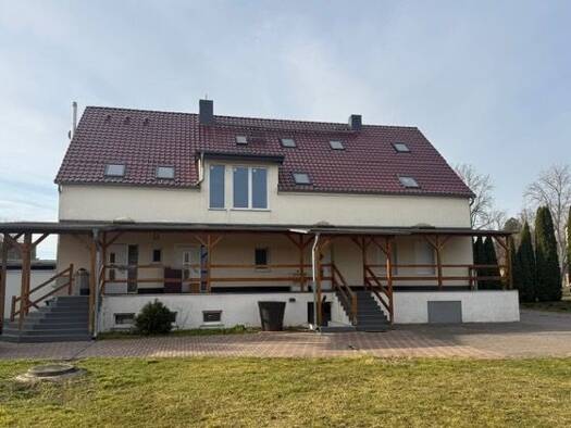 Wohnung zur Miete 700 € 4 Zimmer 98 m² Geschoss EG/1 frei ab sofort Dorfstraße (Straguth) 33 Straguth Zerbst/Anhalt 39264