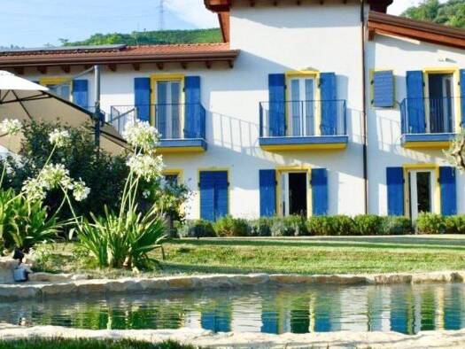 Haus zum Kauf 1.780.000 € 400 m² 2.000 m² Grundstück Mirteto 54100