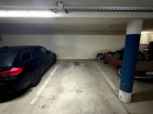 Tiefgarage zur Miete provisionsfrei 100 € 12 m² Unterföhring 85774