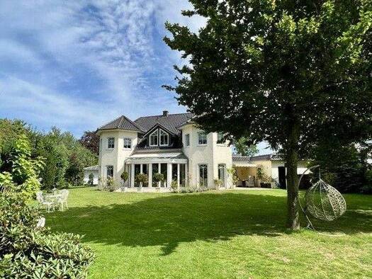 Einfamilienhaus zum Kauf 949.000 € 218,8 m² 780 m² Grundstück Seckenhausen Stuhr 28816