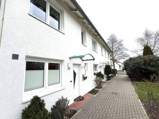 Reihenmittelhaus zum Kauf 430.000 € 4,5 Zimmer 148 m² 170 m² Grundstück Kaltenweide Langenhagen 30855