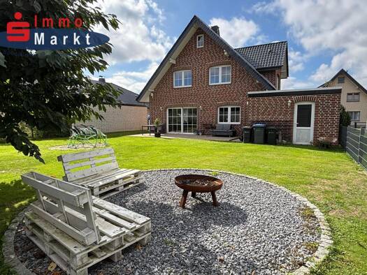 Einfamilienhaus zum Kauf 379.000 € 6 Zimmer 159,4 m² 569 m² Grundstück frei ab 01.11.2026 Schnathorst Hüllhorst 32609
