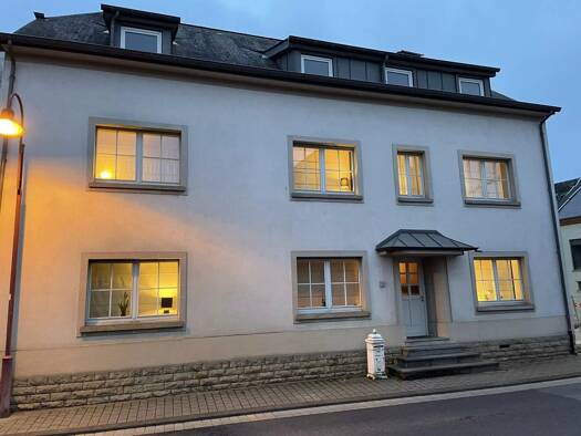 Einfamilienhaus zum Kauf provisionsfrei 1.395.000 € 295 m² 340 m² Grundstück Filsdorf