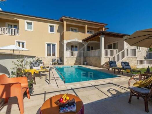 Villa zum Kauf 599.000 € 5 Zimmer 230 m² 879 m² Grundstück Tinjan 52000