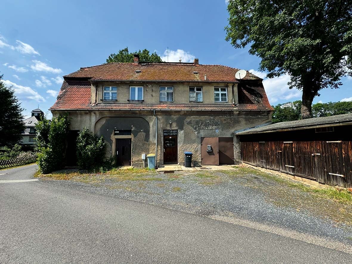 Mehrfamilienhaus zur Versteigerung 5.000 € 2.655 m²<br/>Grundstück Geschwister-Scholl-Straße 14 Eckartsberg Mittelherwigsdorf 02763