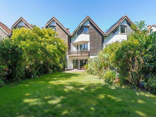 Reihenmittelhaus zum Kauf 685.000 € 5 Zimmer 134 m² 259 m² Grundstück Bierstadt Wiesbaden 65191