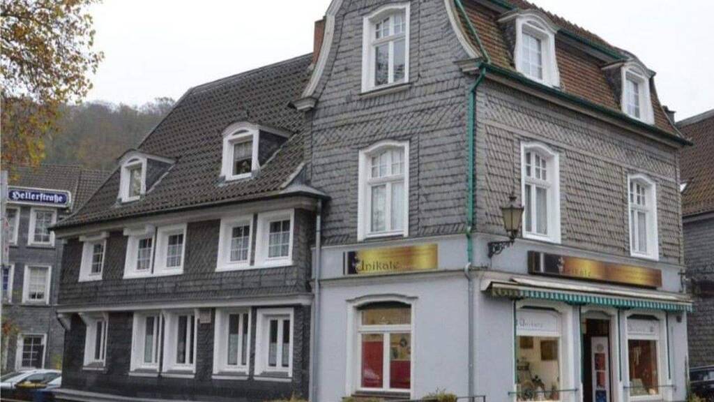 Mehrfamilienhaus zum Kauf provisionsfrei 399.000 € 20 Zimmer 247 m² 136 m² Grundstück Langenberg Velbert Langenberg 42555