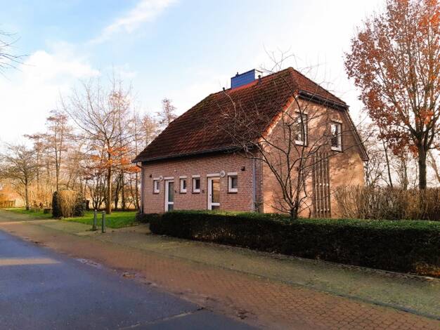 Wohnung zum Kauf 358.000 € 6 Zimmer 130 m² Rügenerstr. 721 und 720 Tossens Butjadingen 26969