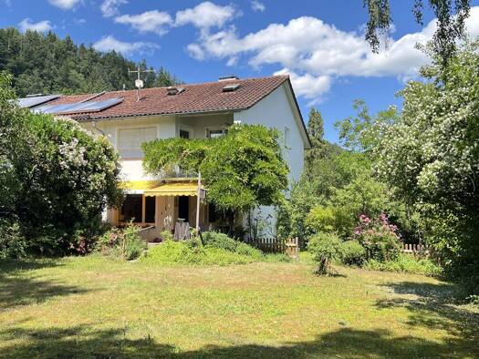 Reihenendhaus zum Kauf 372.000 € 5,5 Zimmer 111 m² 556 m² Grundstück Waldshut Waldshut-Tiengen 79761