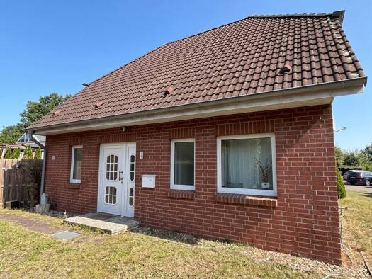 Einfamilienhaus zum Kauf 290.000 € 4 Zimmer 122 m² 599 m² Grundstück frei ab sofort Ginsterweg 10 Techentin Ludwigslust 19288
