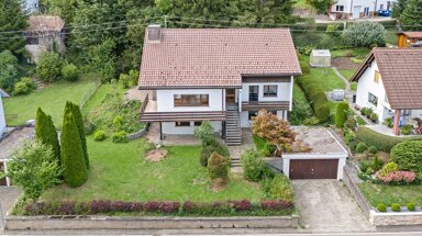 Einfamilienhaus zum Kauf provisionsfrei 249.000 € 8 Zimmer 179,1 m² 774 m² Grundstück Egesheim 78592