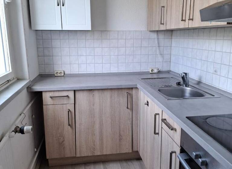 Wohnung 41.75 m² 284 € zur Miete Gatersleben,Seeland(06466)