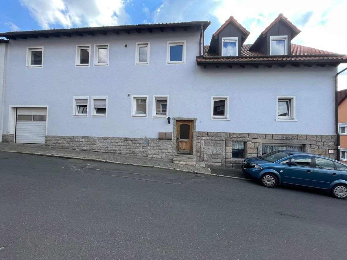 Mehrfamilienhaus zum Kauf 280.000 € 10 Zimmer 258 m²<br/>Wohnfläche 317 m²<br/>Grundstück Plößberg Plößberg 95703