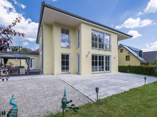 Einfamilienhaus zum Kauf 890.000 € 6 Zimmer 234,6 m² 956 m² Grundstück Adelsberg Adelsberg 09127