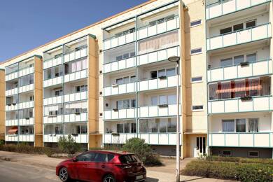 Wohnung zur Miete 390 € 3 Zimmer 62,9 m² 5. Geschoss Hufelandstr. 39 Stadtgebiet Ost Neubrandenburg 17036