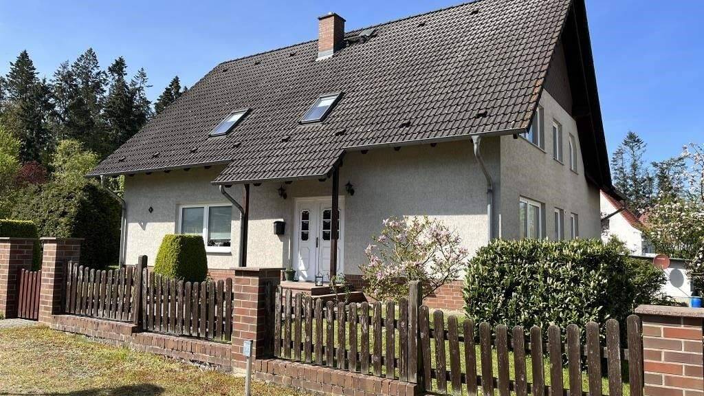 Einfamilienhaus zum Kauf 360.000 € 6 Zimmer 245 m² 910 m² Grundstück Slate Parchim 19370
