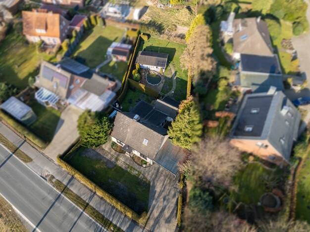 Einfamilienhaus zum Kauf 219.000 € 4 Zimmer 90 m² 1.067 m² Grundstück Aurich 26605