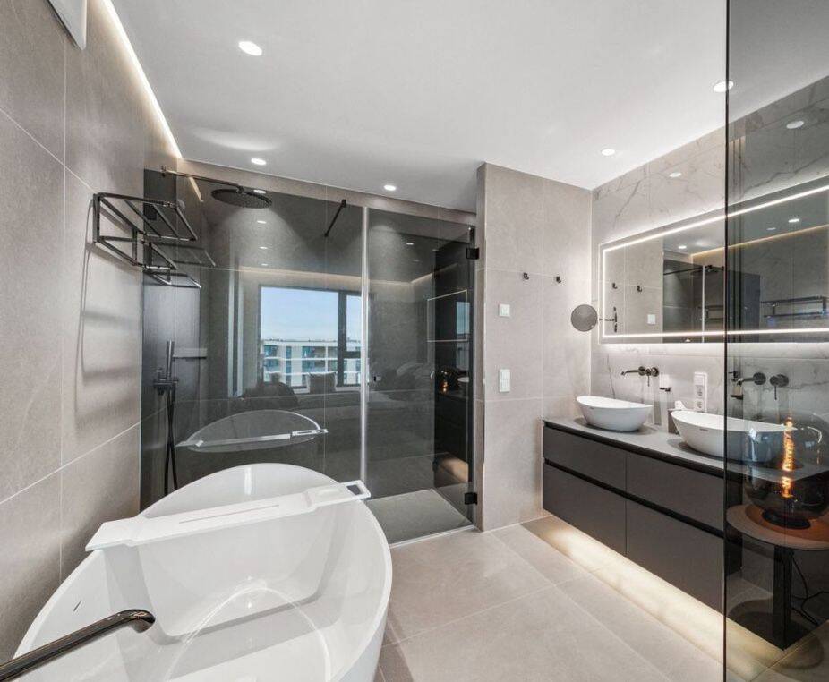 Property thumbnail 7