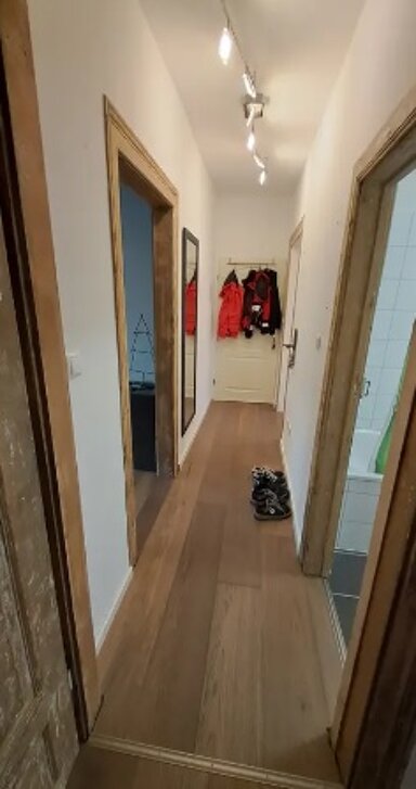 Wohnung zur Miete 435 € 2 Zimmer 69 m² 2. Geschoss Andreas-Hofer-Straße 1 Oberesslingen - West Esslingen am Neckar 73730