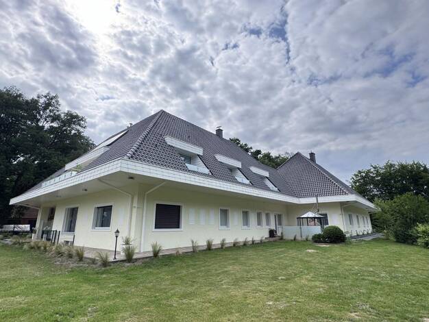Villa zum Kauf provisionsfrei 3.572.645 € 17 Zimmer 877 m² 23.976 m² Grundstück Dolldorf Balge 31609