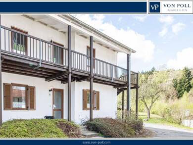 Wohnung zum Kauf 80.000 € 3 Zimmer 68,2 m² EG Falkenstein Falkenstein 93167