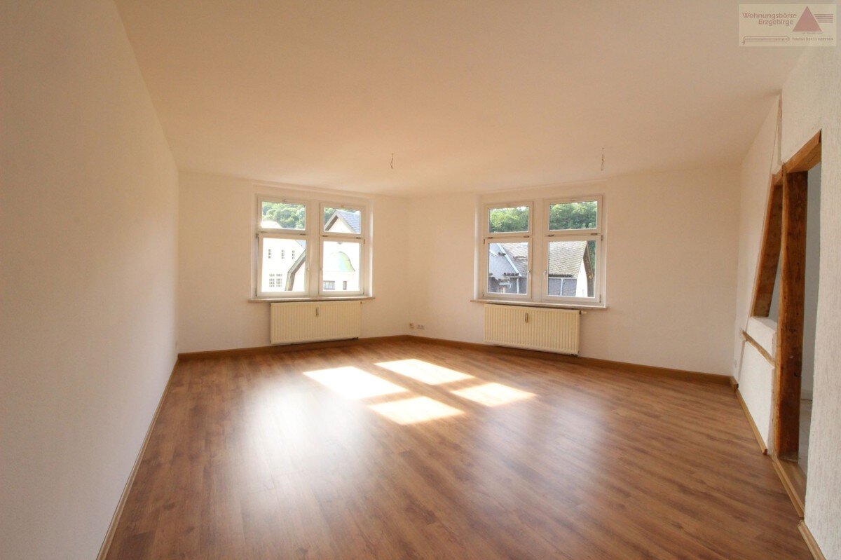 Wohnung zur Miete 360 € 2 Zimmer 72 m²<br/>Wohnfläche EG<br/>Geschoss Zinnstr. 1 Aue 08280