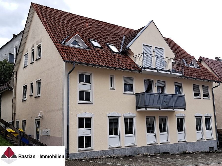 Wohnung zum Kauf 210.000 € 3,5 Zimmer 94 m²<br/>Wohnfläche 1.<br/>Geschoss Meßstetten Meßstetten 72469