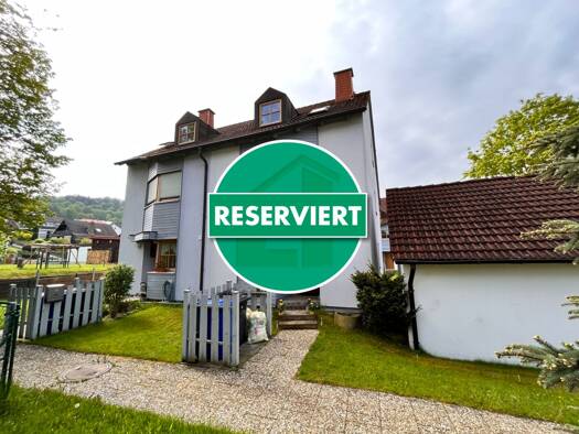 Doppelhaushälfte zum Kauf 249.000 € 4,5 Zimmer 133 m² 420 m² Grundstück frei ab sofort Velburg Velburg 92355
