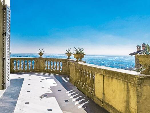 Haus zum Kauf 2.490.000 € 320 m² 387 m² Grundstück Bergamo 24129