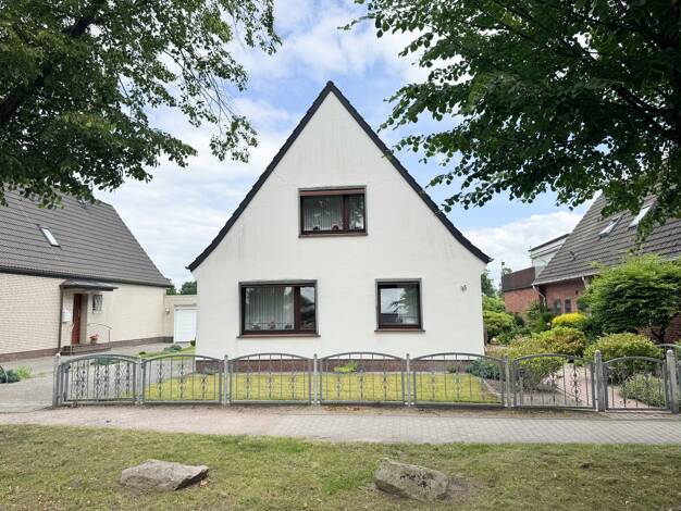 Einfamilienhaus zum Kauf 298.000 € 4 Zimmer 102,9 m² 1.161 m² Grundstück Uetersen 25436