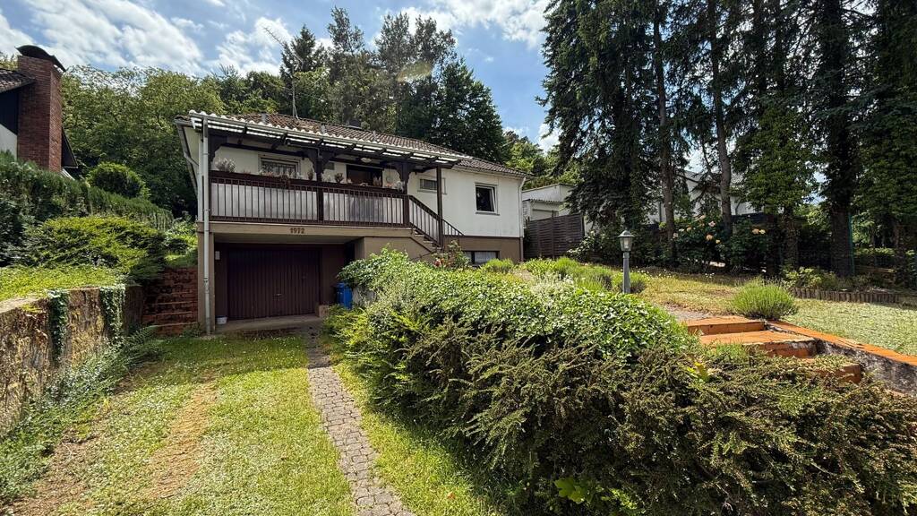 Einfamilienhaus zum Kauf 380.000 € 5 Zimmer 114 m² 1.059 m² Grundstück Hailer Gelnhausen 63571