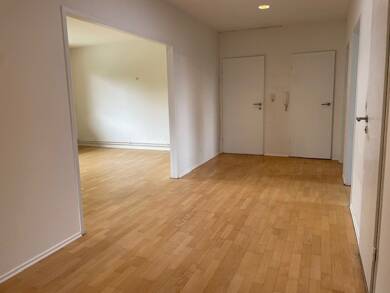 Wohnung zur Miete 1.930 € 4 Zimmer 128 m² Dachgeschoss frei ab 01.09.2025 Ebertallee Bahrenfeld Hamburg 22607